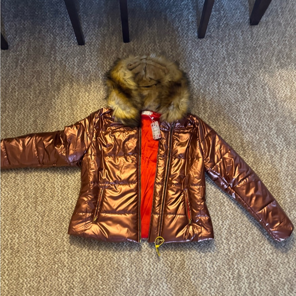 Women’s Puffer Coat With Fur